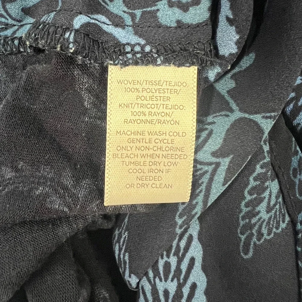 LOFT lightweight blouse